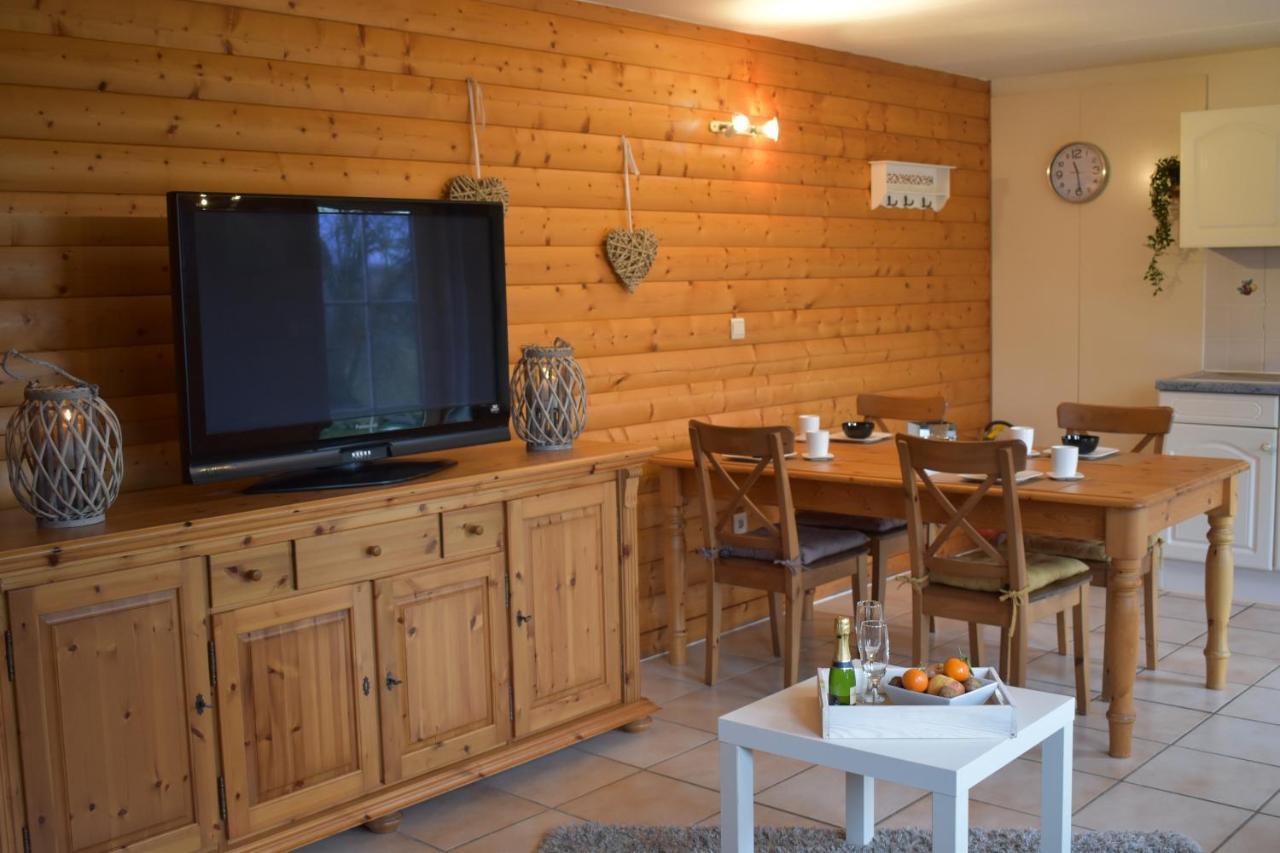 Gite Du Cheval Blanc Sainte-Ode Екстериор снимка